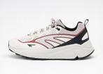Te koop gevraagd: deze sneakers van Hi-tec maat 40, Ophalen of Verzenden, Zo goed als nieuw, Sneakers of Gympen