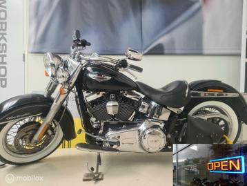 Harley Davidson 103 FLSTN Softtail Deluxe 1ste Eigenaar 16DK beschikbaar voor biedingen