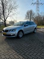 Skoda Octavia 1.0 TSI Greentech 115pk 2018 Grijs, Voorwielaandrijving, Stof, Origineel Nederlands, Stationwagon