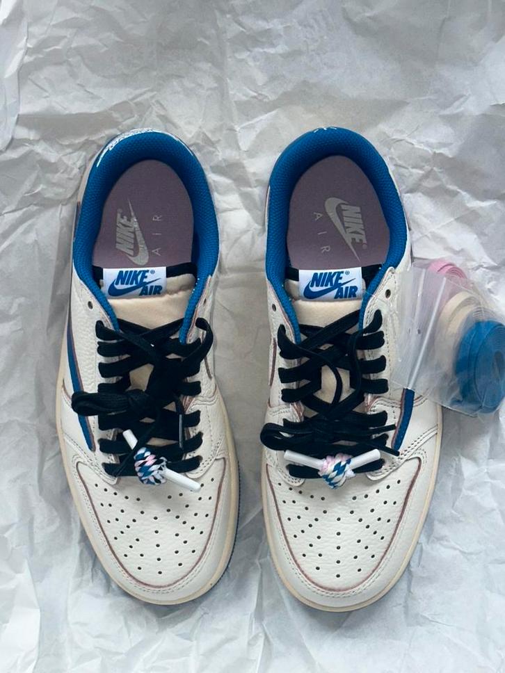 Jordan Retro 1 Travis Scott Fragment Maat 40,5, Kleding | Heren, Schoenen, Nieuw, Ophalen of Verzenden