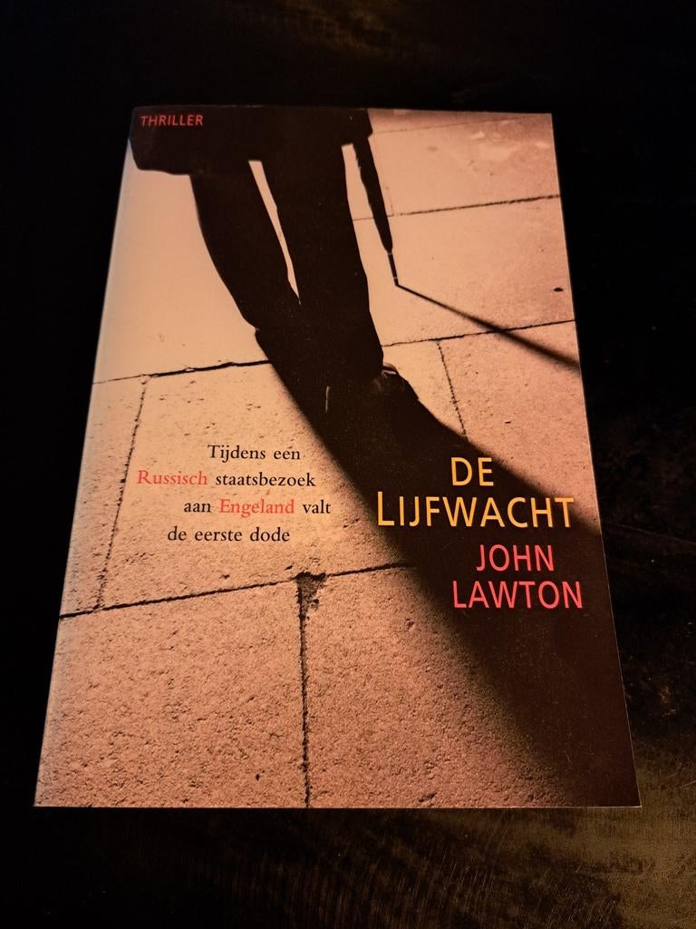 John Lawton - De lijfwacht, Europa overig, Ophalen of Verzenden, John Lawton, Zo goed als nieuw