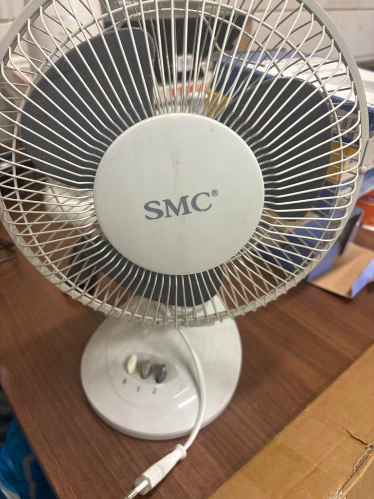 Ventilator – Werkt Goed | Ideaal voor Zomer, Ophalen of Verzenden, Gebruikt, Tafelventilator