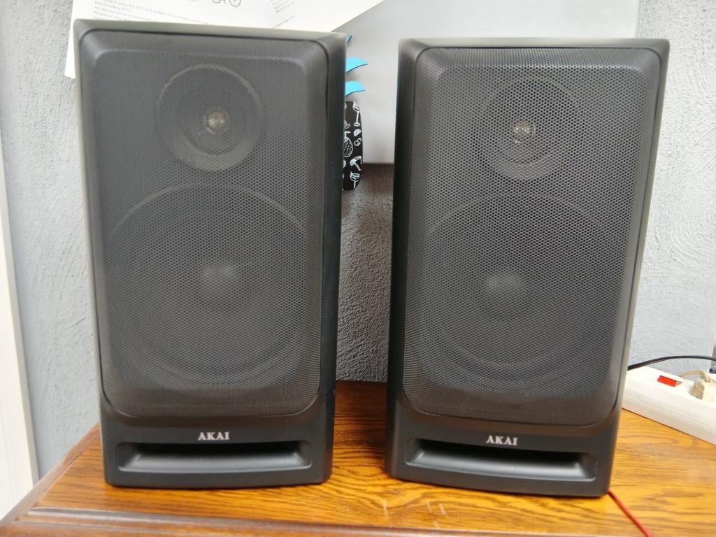 AKAI geluidsboxen SM-M45, Ophalen of Verzenden, Minder dan 60 watt, Front, Rear of Stereo speakers, Overige merken