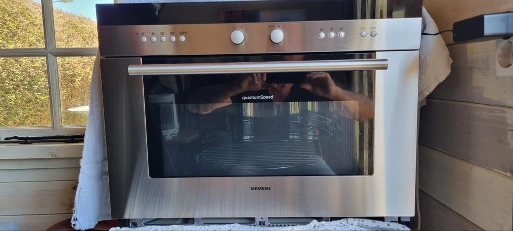 SIEMENS Inbouw combimagnetron met grill en hete lucht, Ophalen, Combimagnetron, Hete lucht, Zo goed als nieuw
