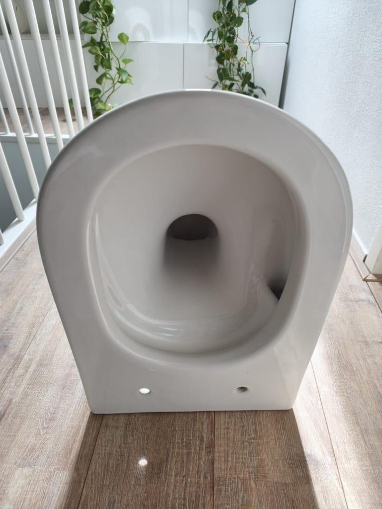 Wc pot nieuw, Doe-het-zelf en Verbouw, Sanitair, Ophalen, Nieuw, Toilet