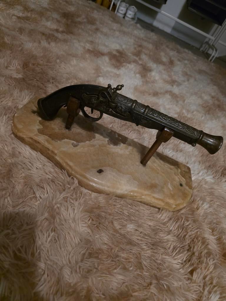 Decoratieve replica van een antiek vuurwapen, Ophalen of Verzenden