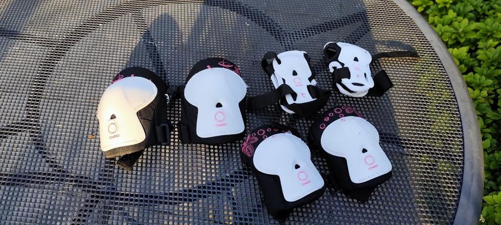 OXELO Beschermset voor skeelers/skateboard, maat S meisje, Ophalen of Verzenden, Gebruikt, Bescherming