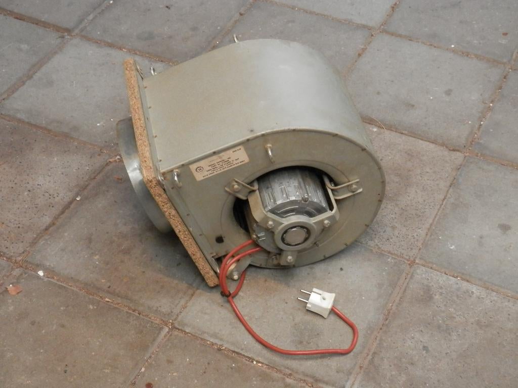 Afzuigventilator Torinsifan type DDN 200-180, cap. 1500 m3/h, Doe-het-zelf en Verbouw, Ventilatie en Afzuiging, Ophalen, Gebruikt