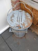 Zinken Vuilnisemmer. Oud maar nog goed., Ophalen