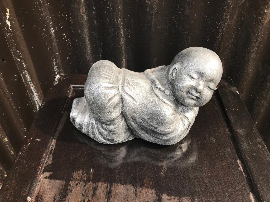 Slapende boeddha monnik terracotta handwerk indonesie, Verburgt Vintage, Nieuw, Ophalen of Verzenden, https://verburgtvintage.nl/#contact