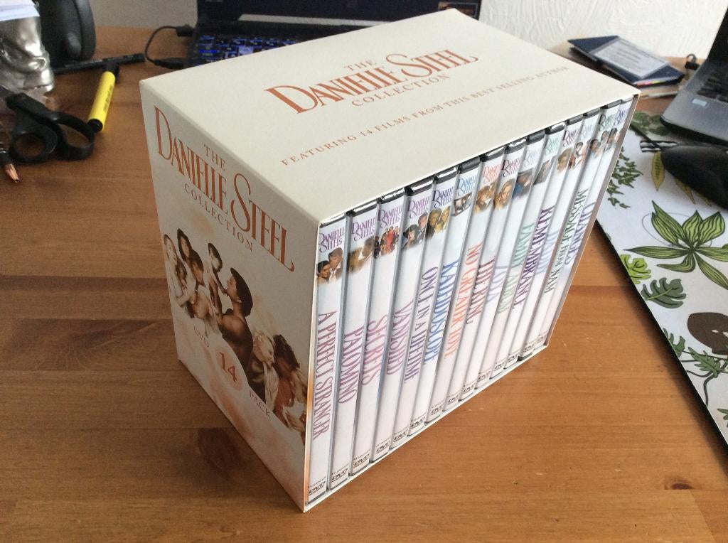 Danielle Steel Collection. 14-dvd box (9 films nog in folie), Boxset, Drama, Ophalen of Verzenden, Zo goed als nieuw