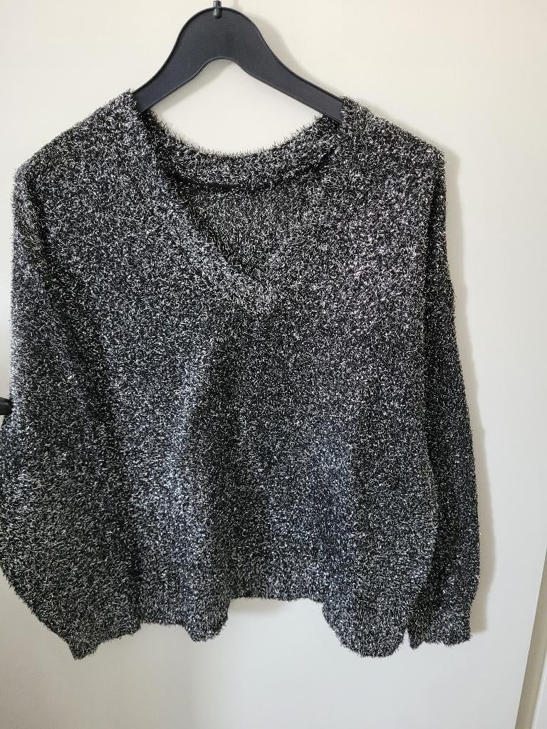 Vila zwarte trui met zilveren sliertjes maat M Nieuw, Kleding | Dames, Maat 38/40 (M), Zwart, Vila, Nieuw