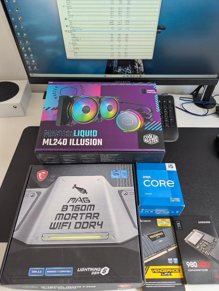 Cooler Master ML240 Vision MasterLiquid – AIO Waterkoeler, Computers en Software, Computerkoelers, Zo goed als nieuw, Waterkoeling