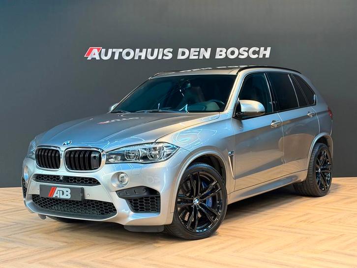 BMW X5M 4.4 V8 575PK 2017 - B&O - Pano - Carbon - Memory, Auto's, BMW, Bedrijf, Te koop, X5, 360° camera, 4x4, ABS, Achteruitrijcamera