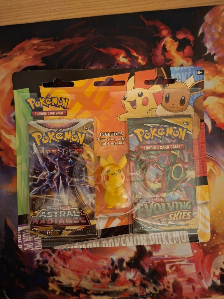 Back to School Pikachu Eraser 2-Pack Blister, Ophalen, Nieuw, Booster