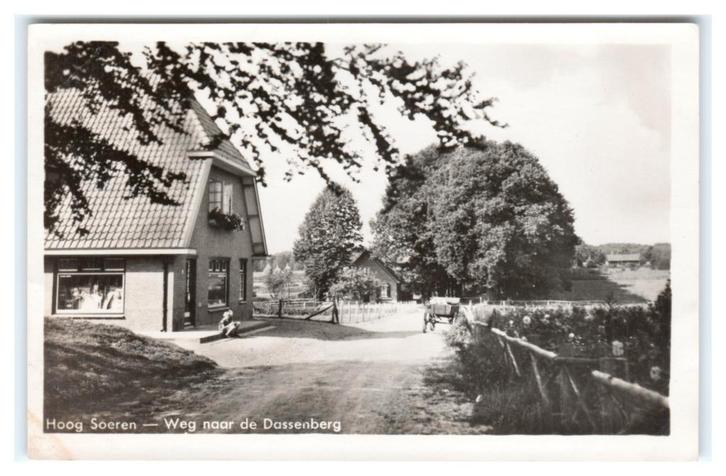 Hoog Soeren, Weg naar de Dassenberg, Verzamelen, Ansichtkaarten | Nederland, Ongelopen, Gelderland, 1940 tot 1960, Verzenden