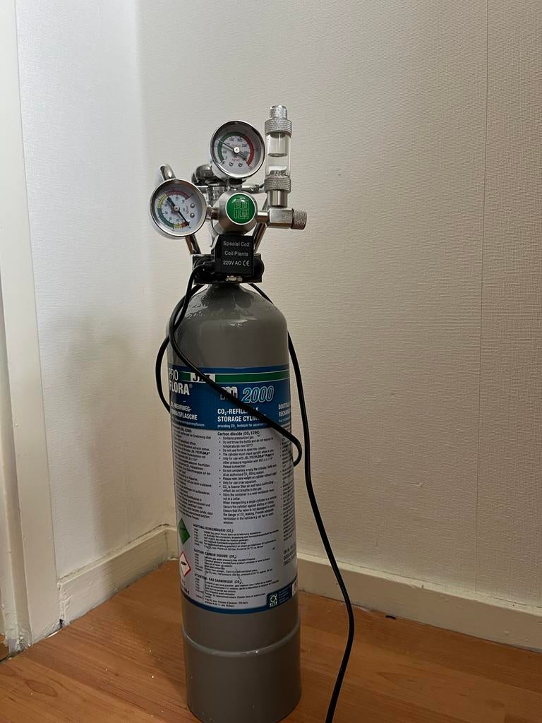 complete CO2-set voor je aquarium om direct van start, Dieren en Toebehoren, Vissen | Aquaria en Toebehoren, Ophalen, JBL, Zo goed als nieuw