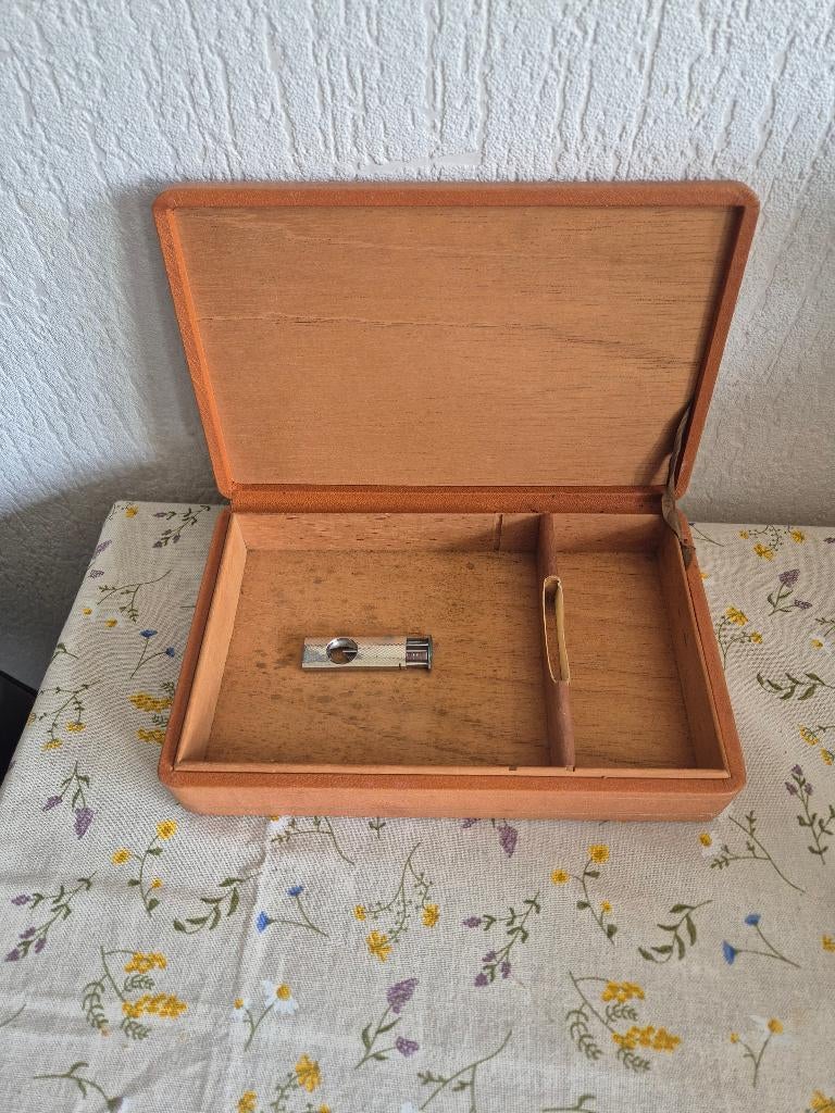 Mooie vintage jaren 60 sigarendoos met sigarenknipper, Verzamelen, Ophalen of Verzenden, Gebruikt, Overige typen