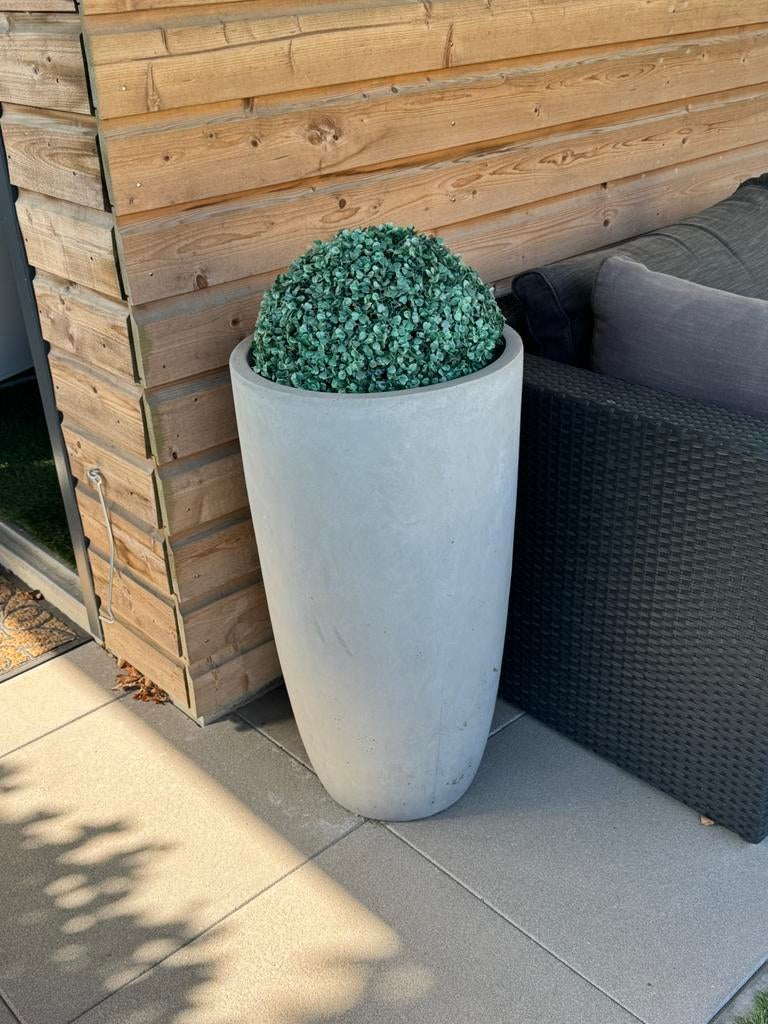 Bloempot steen grijs, Steen, Minder dan 30 cm, Rond, Ophalen of Verzenden