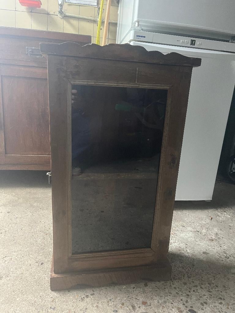 vitrine kastje voor aan de wand, Huis en Inrichting, Kasten | Vitrinekasten, Ophalen, Gebruikt, 50 tot 100 cm, Minder dan 25 cm