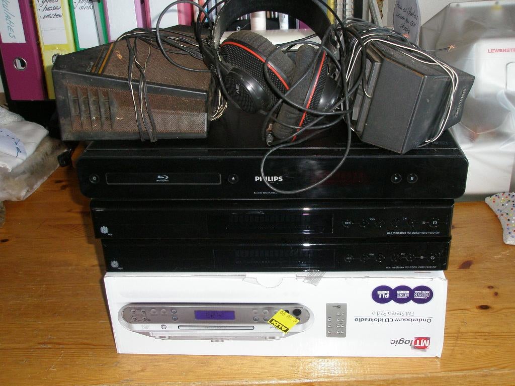 Partij audio / video 6 items ( met defecten ), Ophalen, Gebruikt, Cd-speler, Overige merken