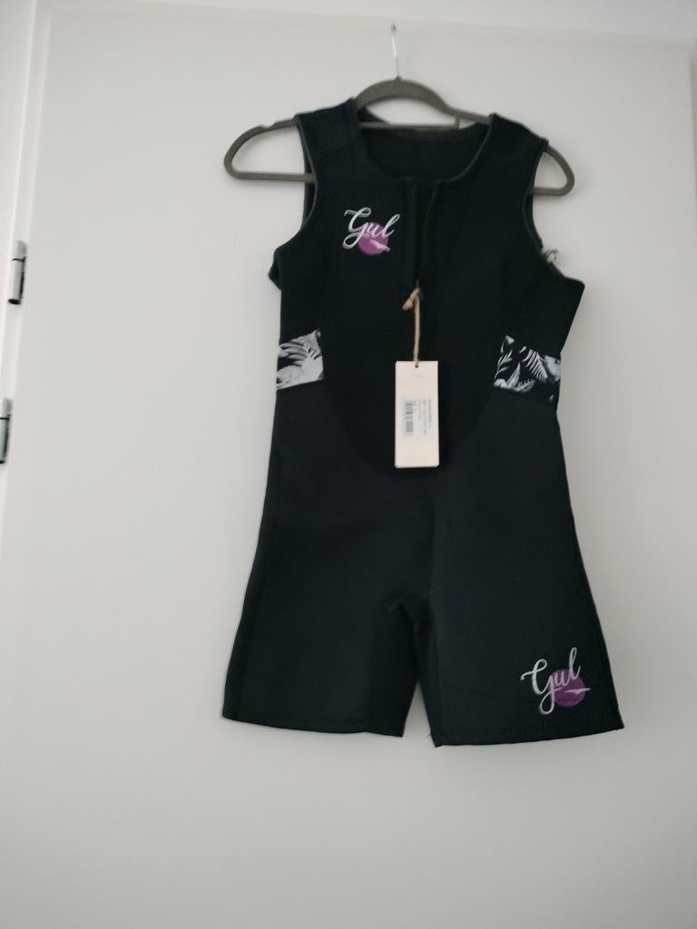 Nieuw Gul wetsuit short Jane - Zwart met paarse details, Watersport en Boten, Watersportkleding, Wetsuit, Nieuw, Ophalen of Verzenden