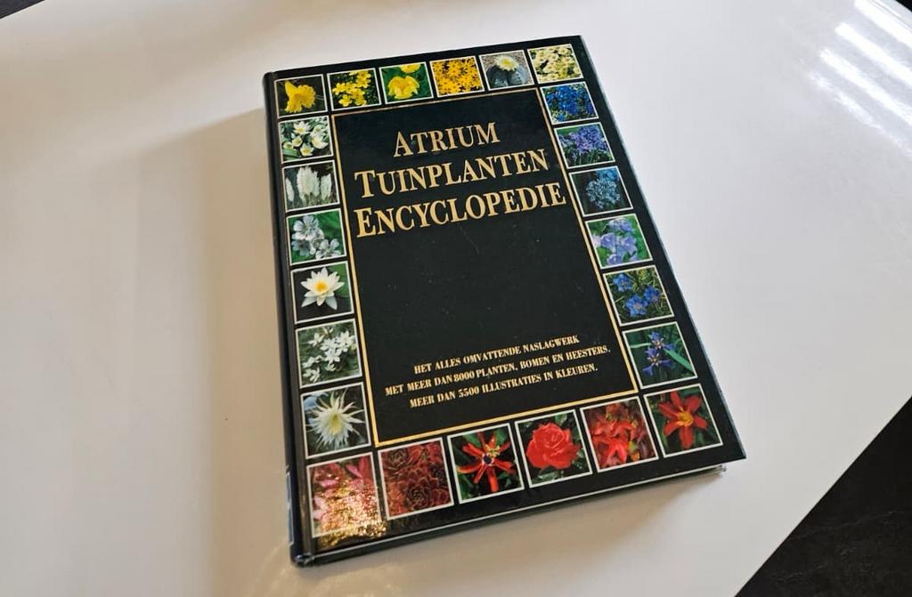 Atrium Tuinplanten Encyclopedie - Compleet Naslagwerk, Boeken, Ophalen of Verzenden, Zo goed als nieuw, Bloemen en Planten, Los deel