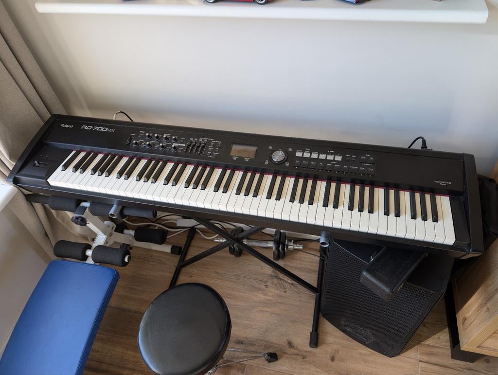 Roland RD-700NX Stage Piano, Muziek en Instrumenten, Ophalen, Gebruikt, 88 toetsen, Roland