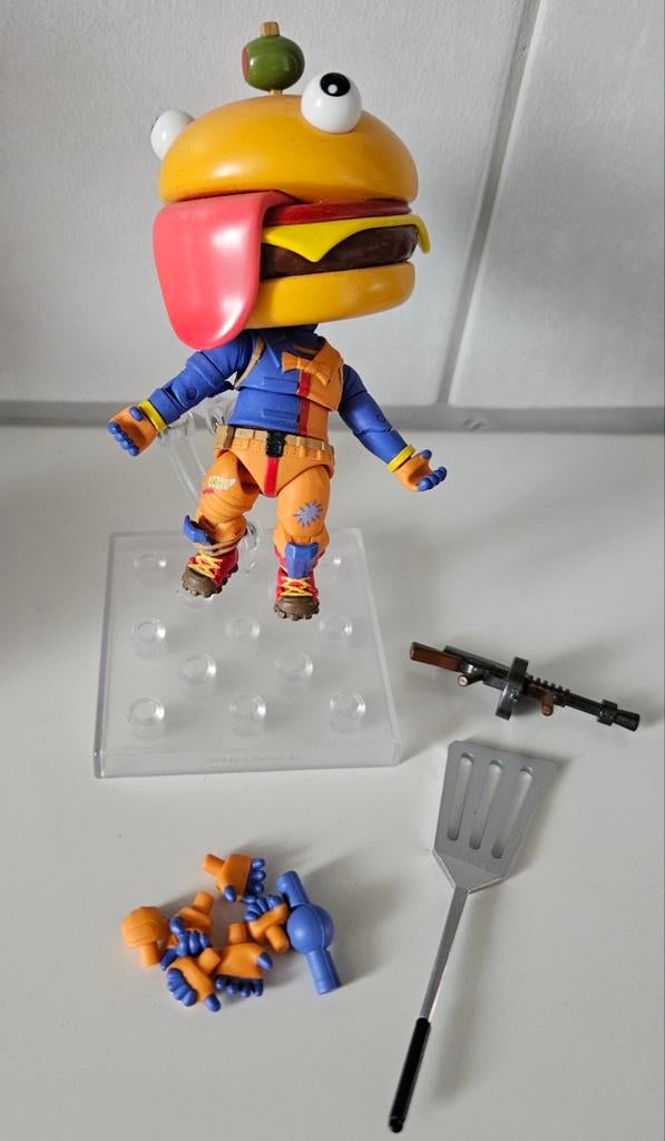 FORTNITE BEEF BOSS POPPETJE, Ophalen of Verzenden, Zo goed als nieuw