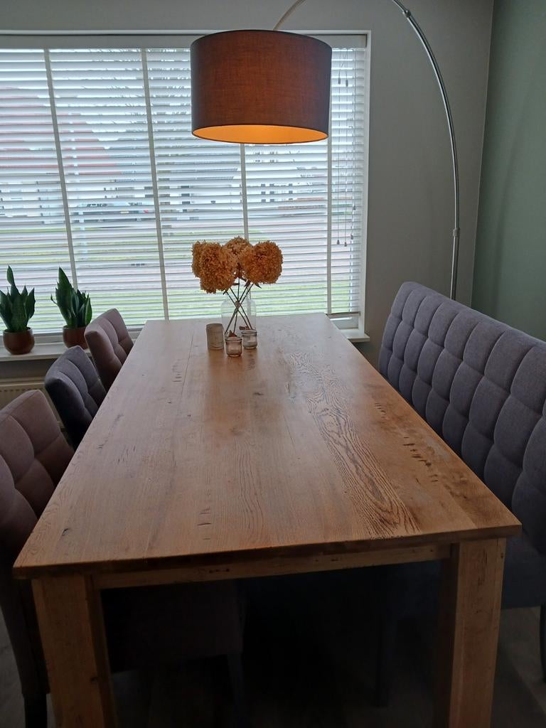 Houten eettafel massief eiken, Ophalen, 6 tot 8 stoelen