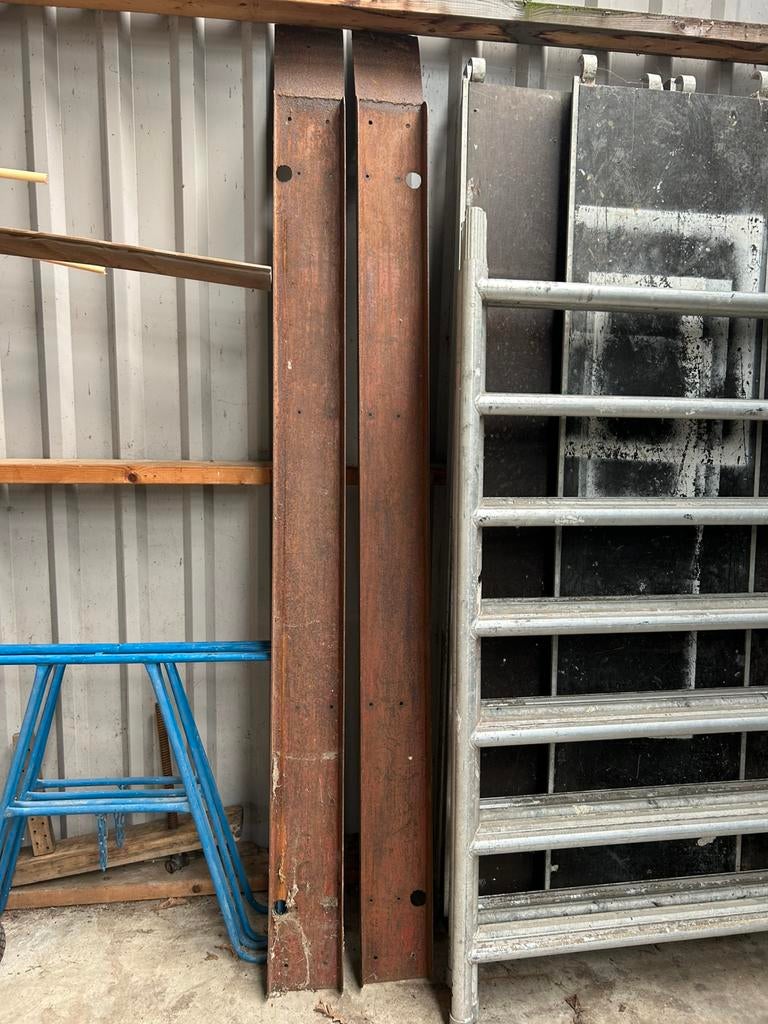 Stalen oprijplaten, Ophalen, Gebruikt