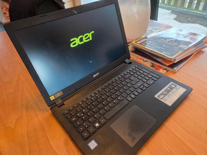 Acer Aspire 3 A315 51, 15.6", i5-7200U, 4GB RAM, 250GB SSD, Computers en Software, Windows Laptops, Zo goed als nieuw, 15 inch