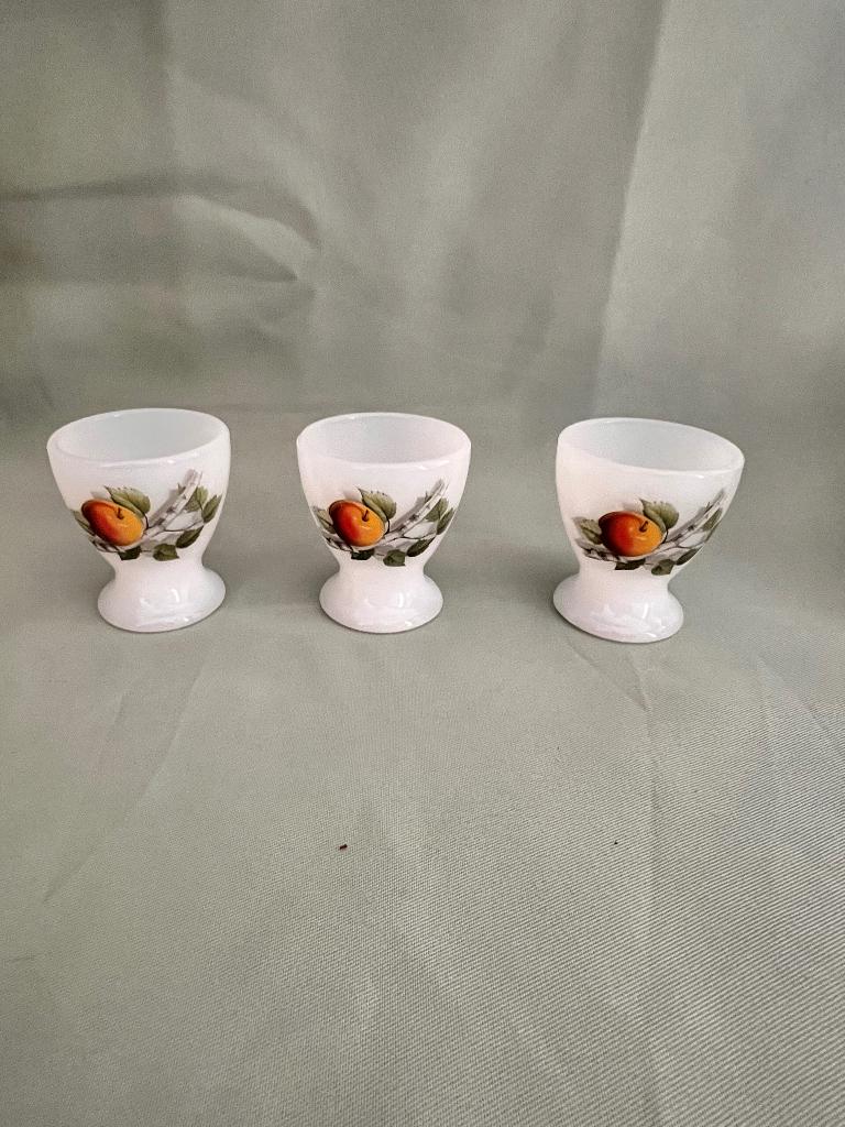 3 Arcopal eierdopjes Fruits de France, Ophalen of Verzenden, Huis en Inrichting