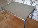 Ikea tafel met aluminium frame en matglas, Ophalen, Gebruikt, 100 tot 150 cm, 50 tot 100 cm