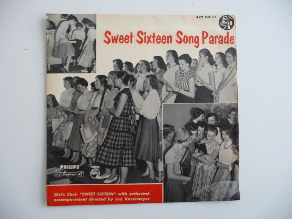 ep meisjeskoor SWEET SIXTEEN - SONG PARADE - PHILIPS RECORDS, Gebruikt, Overige genres, 7 inch, Ophalen of Verzenden