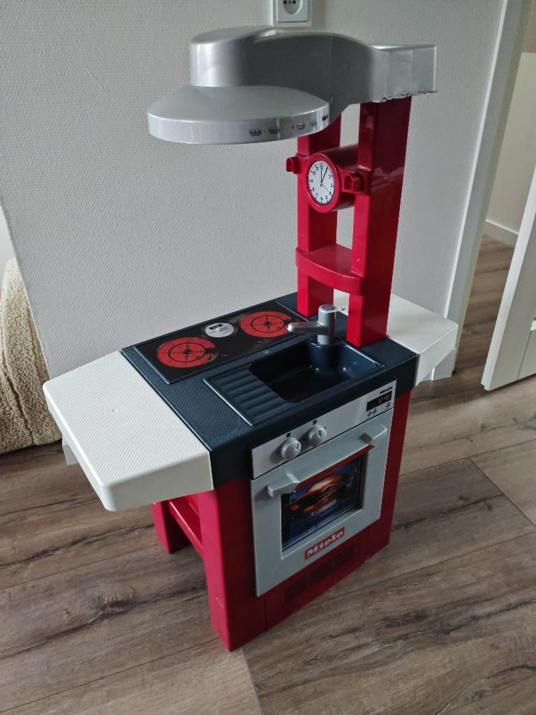 Klein speelgoed keuken Miele, Ophalen, Zo goed als nieuw, Kunststof, Speelkeuken