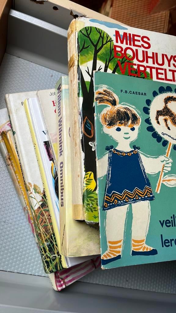 Set kinderboeken jaren ‘70  Snuf Willem Wilmink, Boeken, Kinderboeken | Jeugd | onder 10 jaar, Ophalen, Gelezen, Fictie algemeen