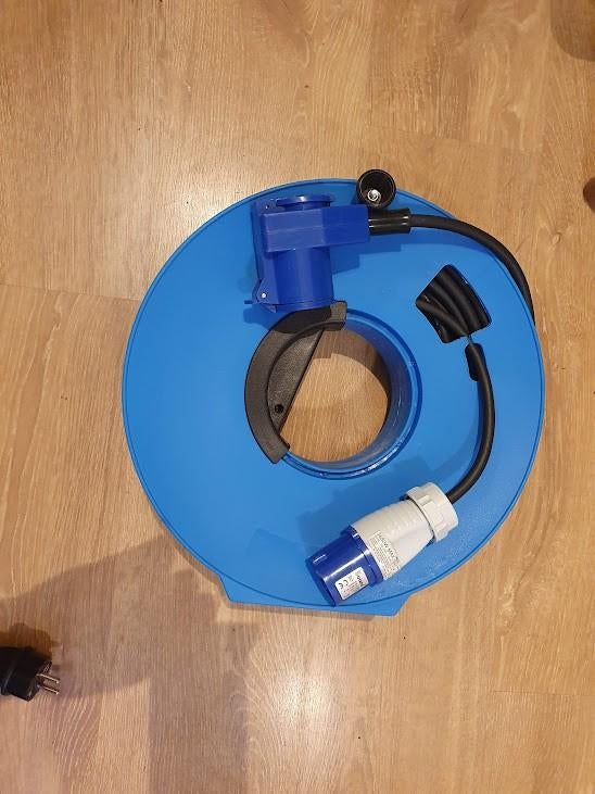 Buitenkabel 30 meter op handhaspel en Frans verloop, Caravans en Kamperen, Ophalen, Zo goed als nieuw