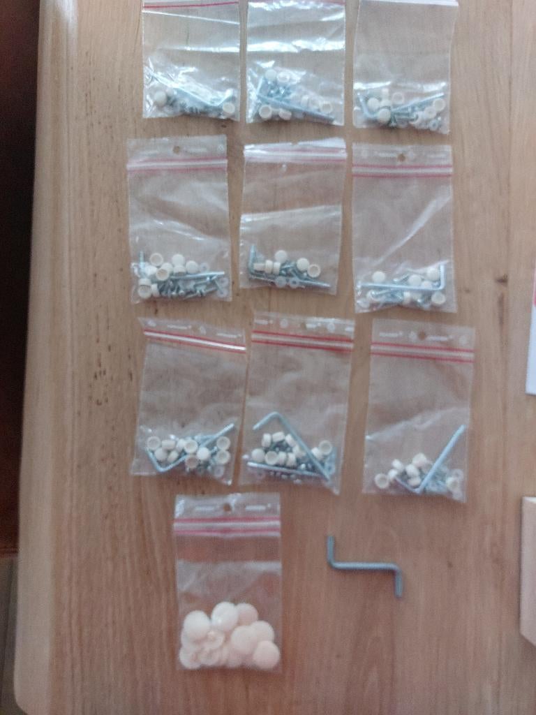 schroefjes en dopjes (wij versturen niet), Ophalen, Nieuw, Minder dan 50 mm, Schroeven