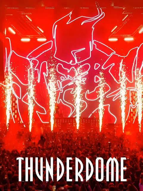4 Tickets Thunderdome zaterdag 12 dec AFAS Dome Antwerpen, Tickets en Kaartjes, Evenementen en Festivals, Twee personen