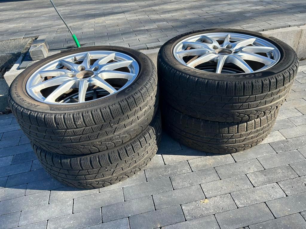 Mercedes Benz winterbanden met velg origineel, Auto-onderdelen, Banden en Velgen, Ophalen, Banden en Velgen, 17 inch, 205 mm