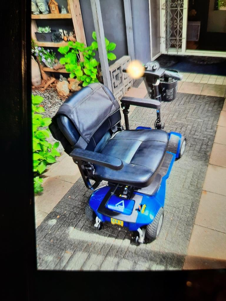 Opfouwbare scootmobiel Pride, Ophalen