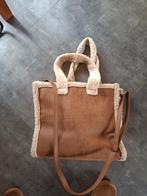 Suède tas met bont teab vandaag, Sieraden, Tassen en Uiterlijk, Tassen | Damestassen, Ophalen of Verzenden, Zo goed als nieuw