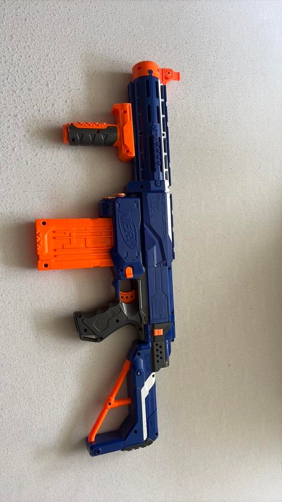 Nerf gun Retaliator, Kinderen en Baby's, Speelgoed | Buiten | Actiespeelgoed, Ophalen of Verzenden, Gebruikt
