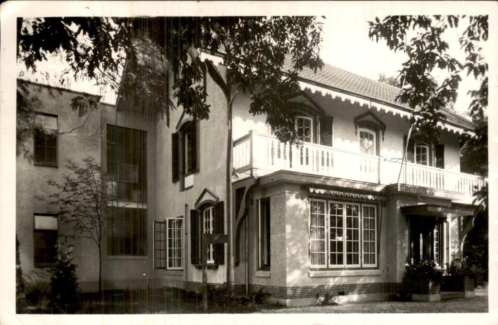 Hilversum - Chr. Rusthuis HEBRON - Voorgevel, Verzamelen, Ophalen of Verzenden, 1940 tot 1960, Gelopen, Noord-Holland