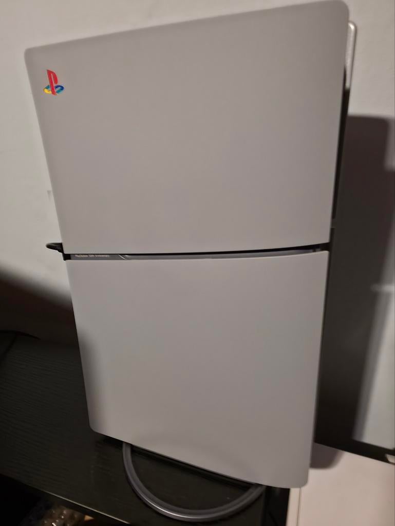 Ps5 Limited Edition 2TB ZGAN, Spelcomputers en Games, Spelcomputers | Sony PlayStation 5, Ophalen of Verzenden, Zo goed als nieuw