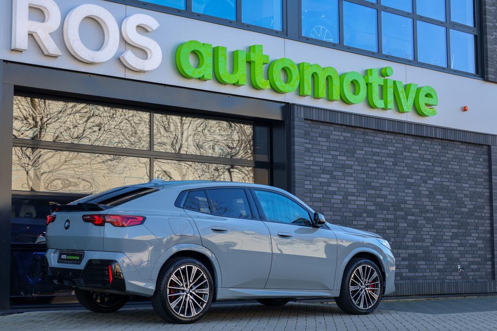 BMW X2 sDrive20i M-Sport | NIEUWSTAAT! | BTW | PANO | HUD |, Auto's, X2, 156 pk, 1545 kg, Bedrijf