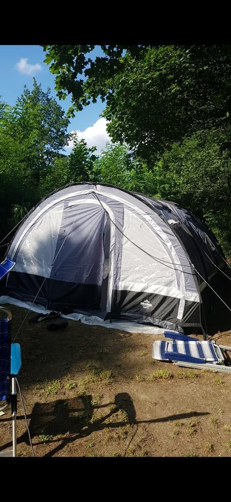 Tunnel tent zeer nette staat, Caravans en Kamperen, Tenten, Ophalen, Zo goed als nieuw, Tot en met 4