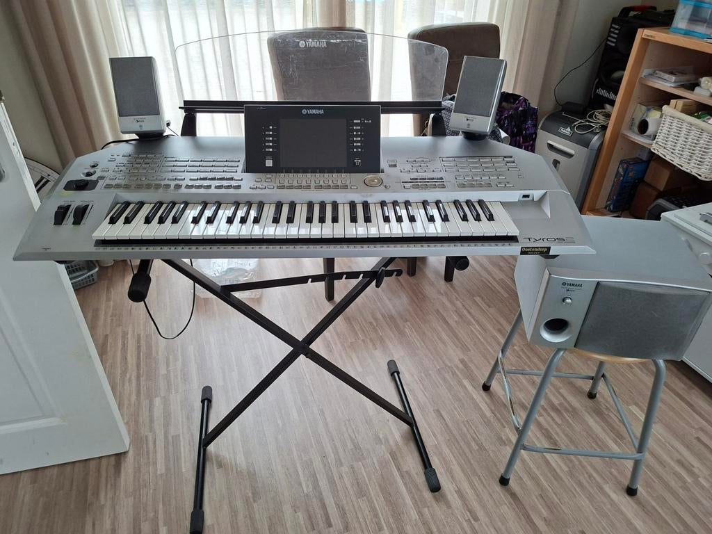 Yamaha Tyros 2 keyboard, Ophalen