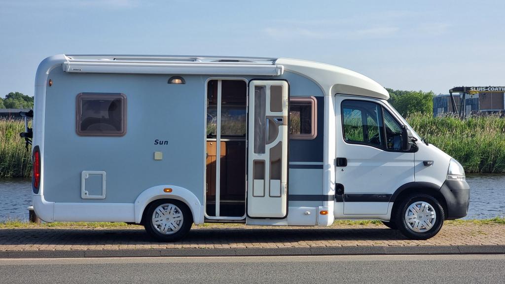 Knaus Sun Ti 600 UF Face to Face zit, Caravans en Kamperen, Campers, Ringverwarming, Bedrijf, Tot en met 3, Luifel